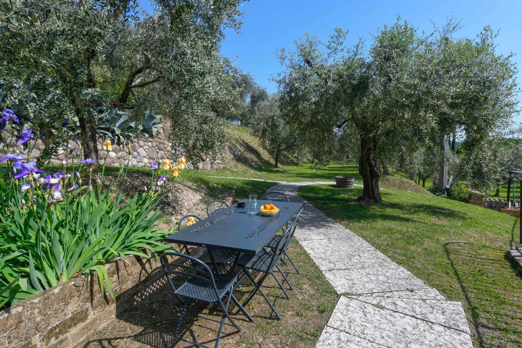 Residence Fontanelle Cavaion Veronese Εξωτερικό φωτογραφία