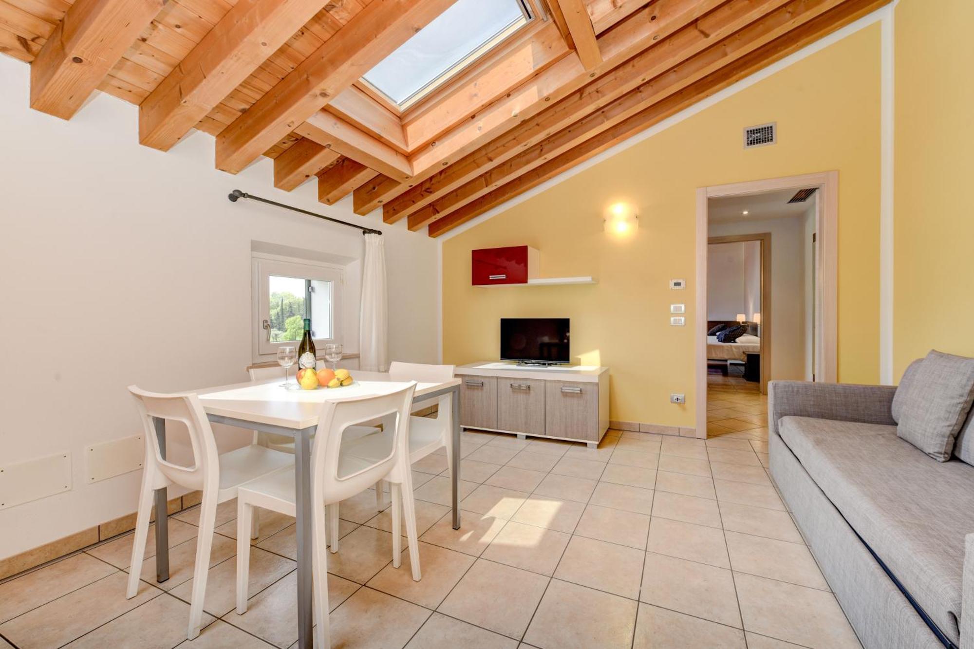 Residence Fontanelle Cavaion Veronese Εξωτερικό φωτογραφία