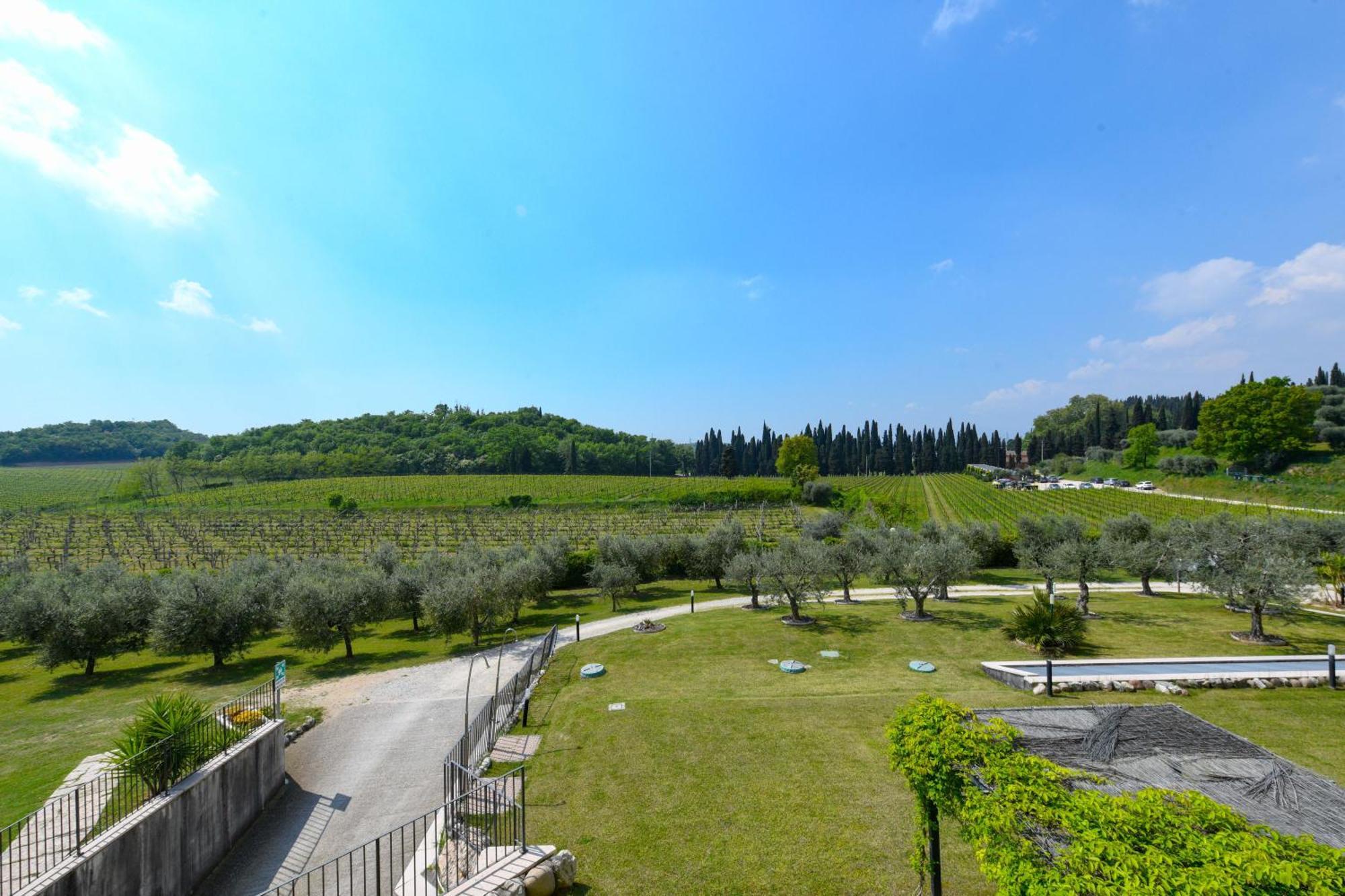 Residence Fontanelle Cavaion Veronese Εξωτερικό φωτογραφία